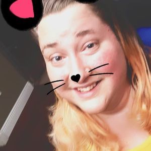 Meet your Posher, Kara